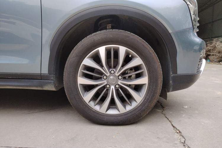 Used GAC Trumpchi GS8 2017 320T Two-Wheel Drive Luxury Smart Connectivity Version (7 Seats)
