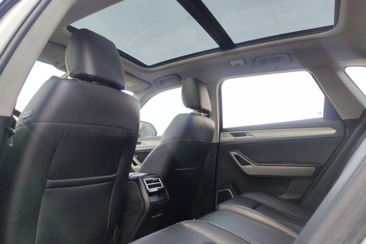 Used Zotye Domy X7 2018 2.0T Automatic Luxury Version