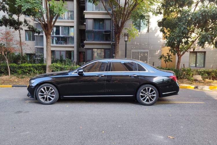 Used Mercedes-Benz E-Class 2018 Facelift E 200 L

