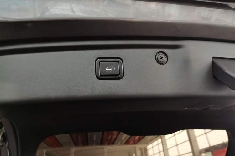 Used Changan X5 PLUS 2024 1.5T DCT ZhiZun Version
