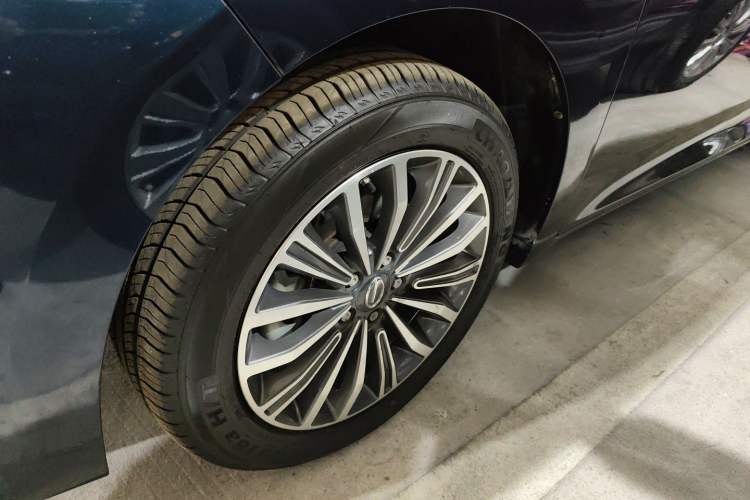 Used GAC Trumpchi M6 2019 270T DCT Luxury Edition (7-seater) China VI