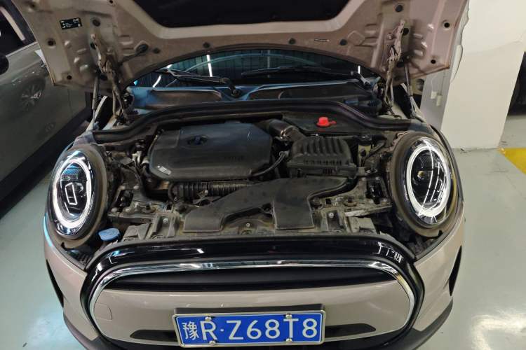 Used  MINI 2023 Updated 1.5T COOPER Artist
