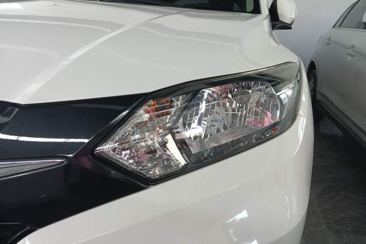 Used Honda Vezel 2017 1.5L CVT 2WD Comfort Model
