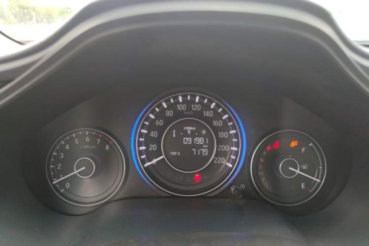 Used Honda Crider 2015 1.8L Automatic Luxury Edition