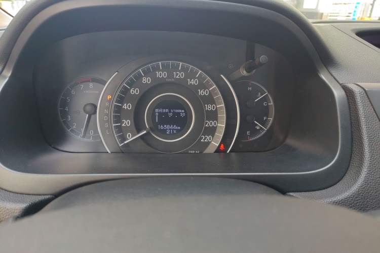 Used Honda CR-V 2015 2.4L two-wheel drive luxury version
