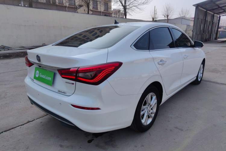 Used Changan Eado 2019 High-Energy Edition 1.6L GDI Manual Pioneer Model China VI Standard
