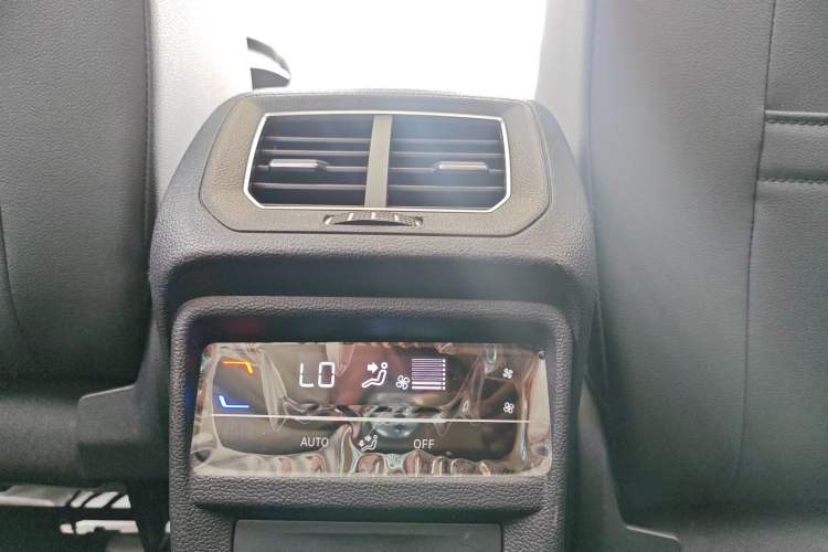 Used Volkswagen Tayron 2020 330TSI Two-Wheel Drive Luxury Smart Connectivity Version
