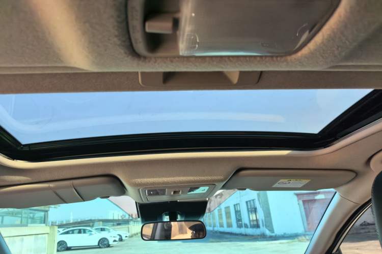 Used Nissan Tiida 2023 1.6L CVT Smart Drive Version
