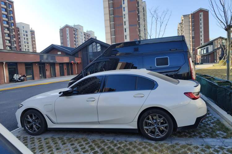 Used BMW i3 2022 eDrive 35 L