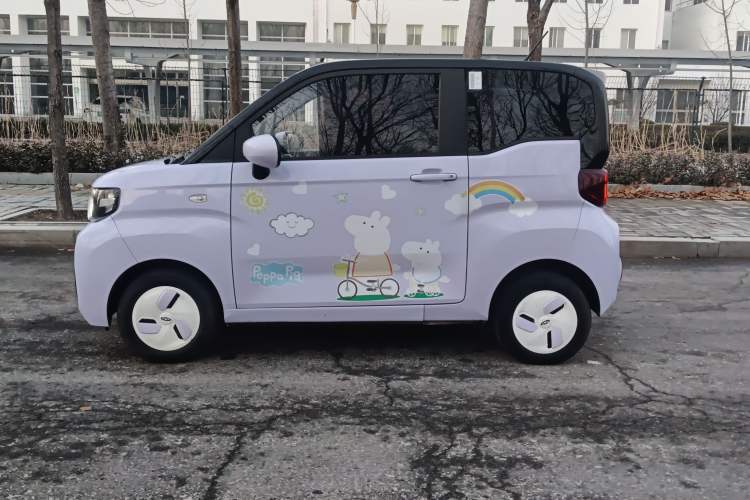 Used Chery QQ Ice Cream 2022 120km Conical Shape Lithium Iron Phosphate
