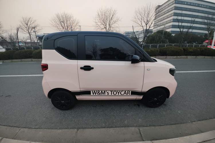 Used Wuling Hongguang MINIEV 2022 Macaron Premium Model – Lithium Iron Phosphate
