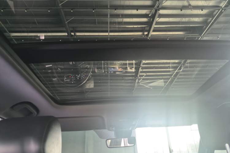 Used Honda UR-V 2017 370TURBO Four-Wheel Drive Prestige Edition China V
