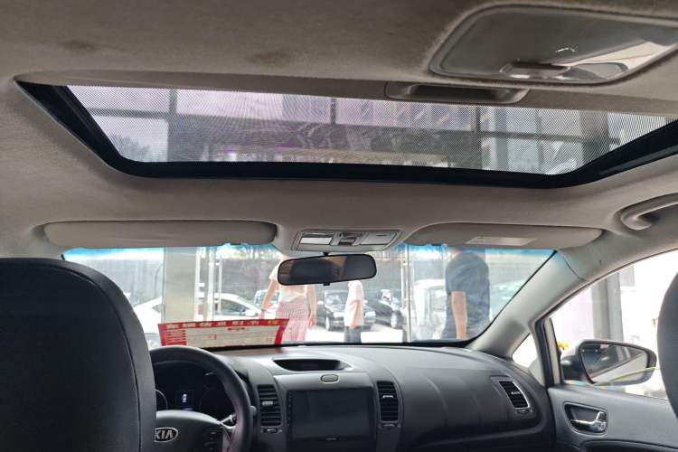 Used Kia K3 2016 1.6L Automatic GLS
