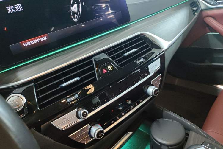 Used BMW 5 Series 2022 Updated 530Li Leading Edition Luxury Package
