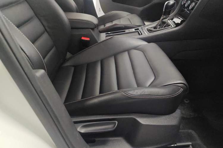 Used Volkswagen Golf 2016 1.4 TSI 25th Anniversary Edition