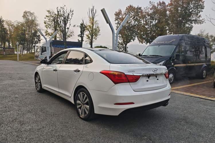 Used Hyundai Mistra 2014 1.8L Automatic Deluxe DLX Model
