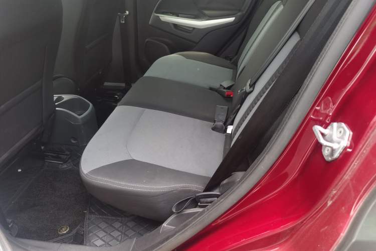 Used Ford EcoSport 2013 1.5L Manual Fashion Model
