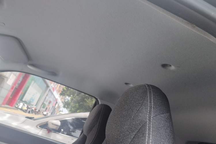 Used Chery QQ Ice Cream 2022 120km Conical Shape Lithium Iron Phosphate
