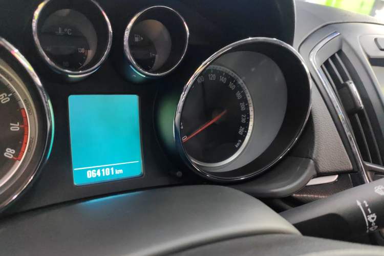 Used Buick Regal 2014 1.6T Fashionable Tech Edition
