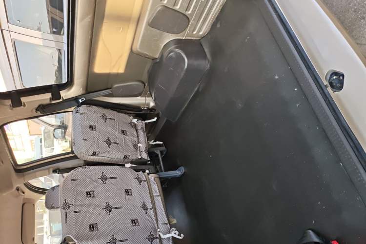 Used Wuling Rongguang V 2018 1.5L Practical Version