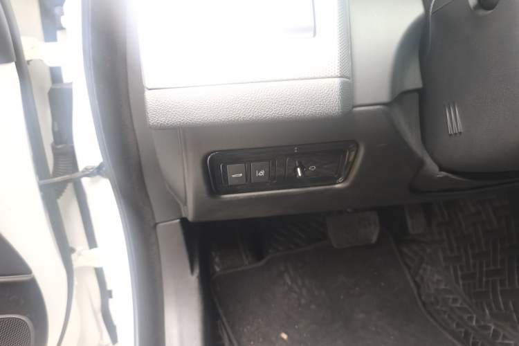 Used Jaguar XFL 2017 XFL 2.0T 200PS Elite Edition
