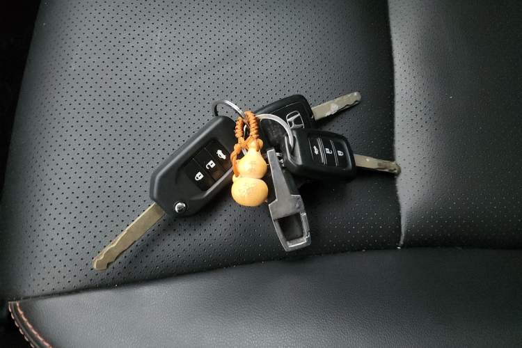 Used Honda City 2015 1.5L manual Comfort version