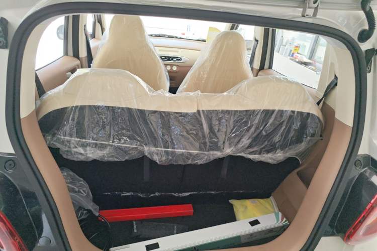 Used Wuling Hongguang MINIEV 2025 Four-Door Version Advanced Edition
