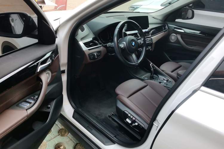 Used BMW X1 2021 Restyled sDrive25Li Leading Edition
