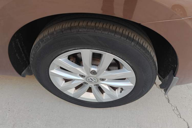 Used Volkswagen Touran 2016 Volkswagen Touran L 280TSI DSG Comfort Edition
