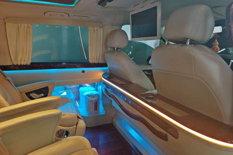 Used Mercedes-Benz Vito 2016 2.0T Elite Edition
