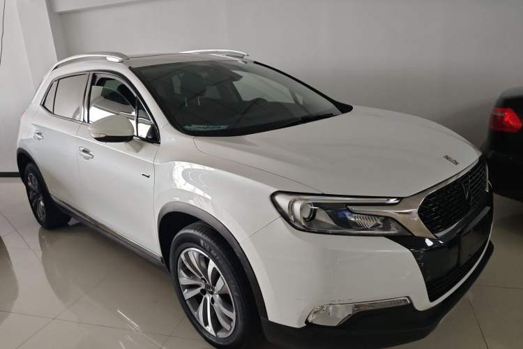 Used  6 2014 1.6T Luxury Edition THP160
