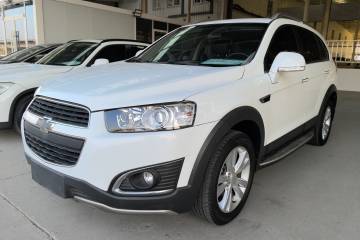 Used Chevrolet Captiva 2015 2.4L 4x4 Flagship Edition 7-Seater