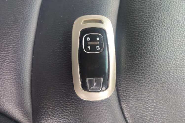 Used Luxgen Great 7 MPV 2016 2.0T Luxury Model
