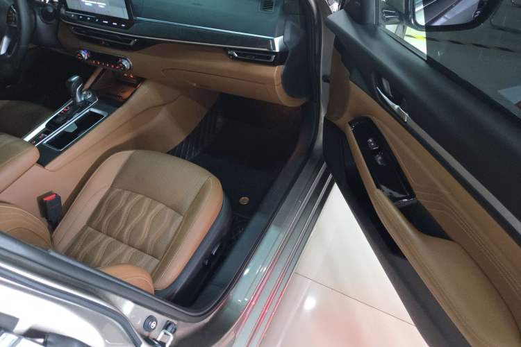 Used Nissan Teana 2022 2.0L XL-Upr Enjoyment Edition
