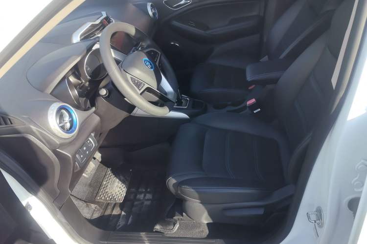 Used BYD Yuan New Energy 2019 EV360 Smart Connect Leading Model
