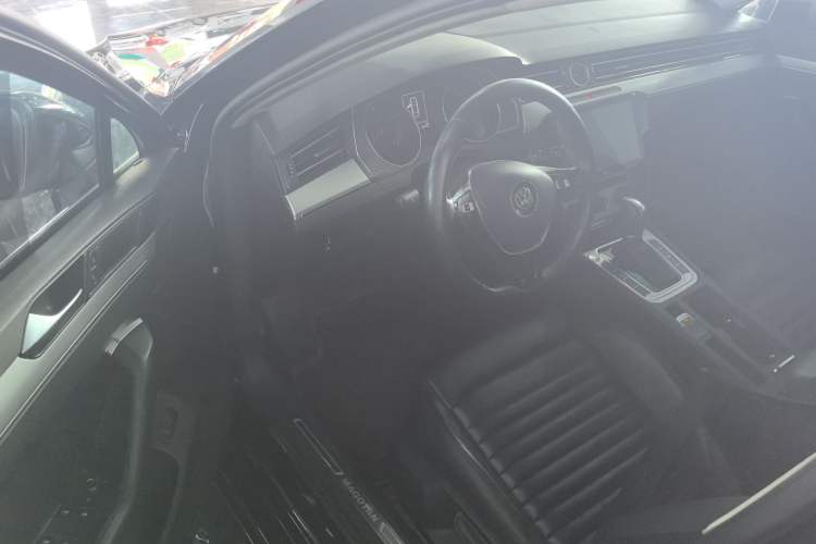 Used Volkswagen Magotan 2019 280TSI DSG Comfort Model China V Standard
