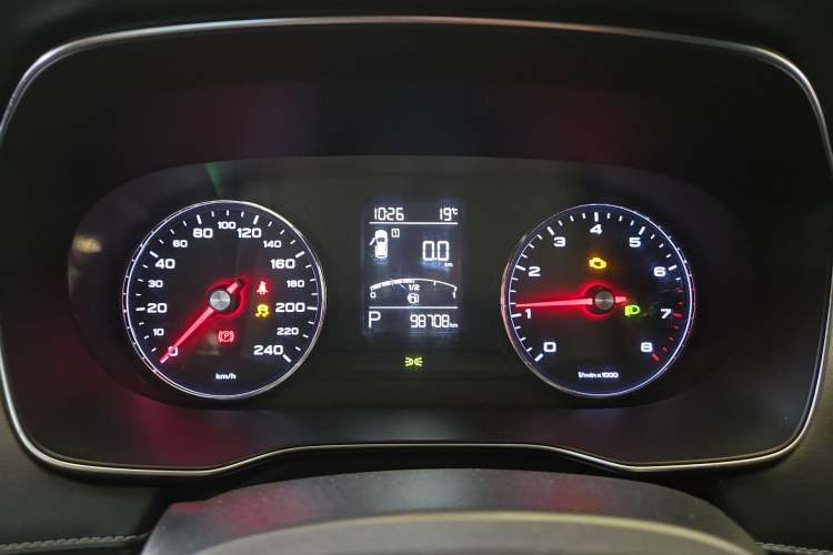 Used Roewe RX5 2020 PLUS 300TGI Automatic Ali National Style Luxury Edition
