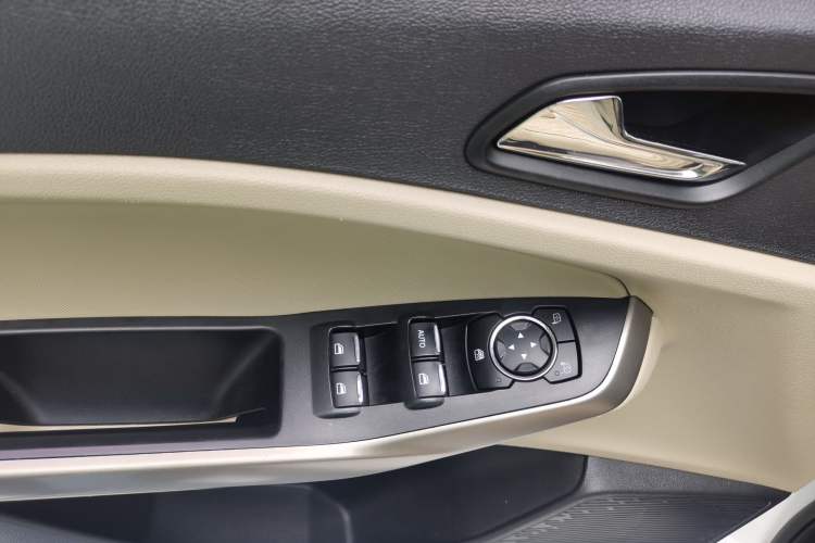 Used Ford Escort 2017 1.5L Manual Comfort Model
