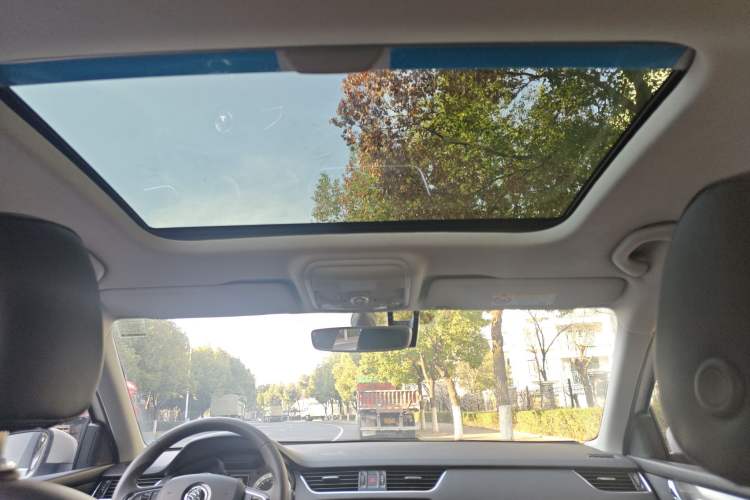 Used Skoda Octavia 2020 TSI230 DSG SmartDrive Luxury Edition