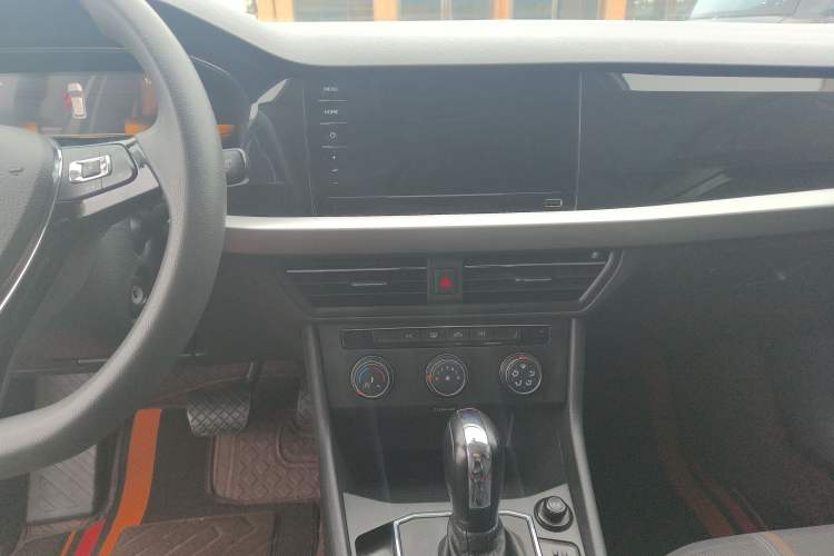 Used Volkswagen Lavida 2021 280TSI DSG Comfort Edition
