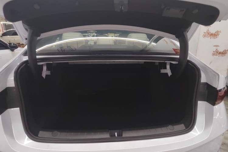 Used BYD Qin PLUS 2025 DM-i Smart Drive 55KM Leading Model
