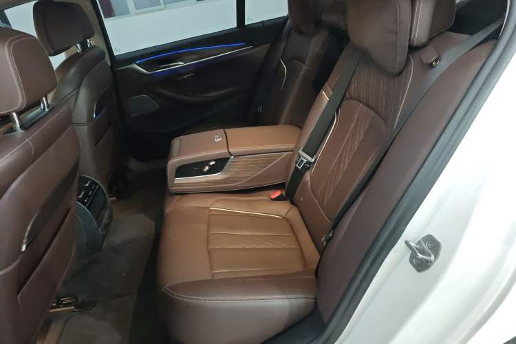 Used BMW 5 Series New Energy 2019 Updated 530Le Pioneer Edition
