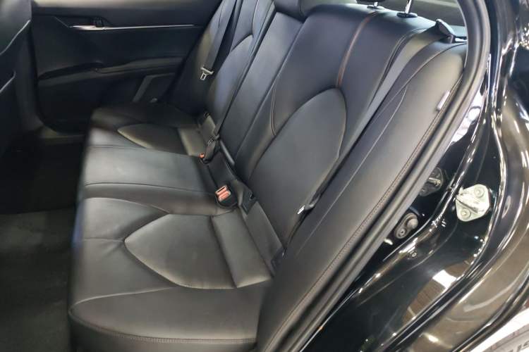 Used Toyota Camry 2019 2.0G Luxury Edition China VI Standard
