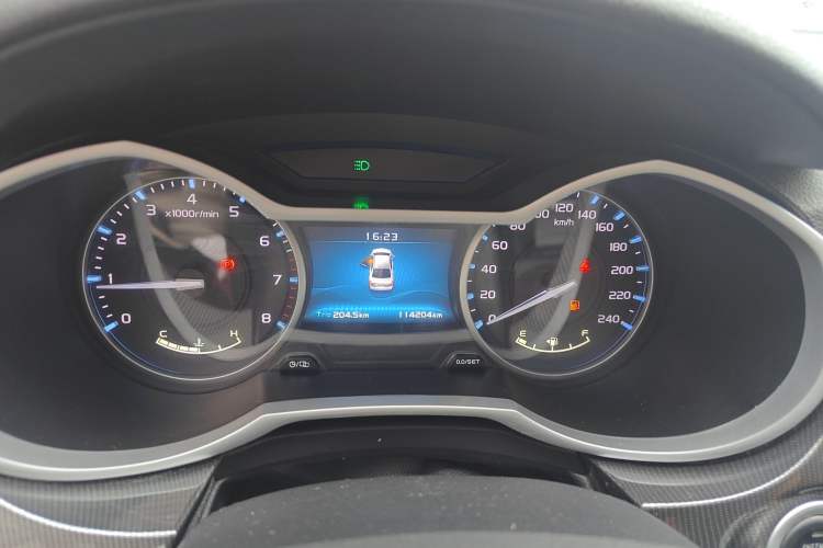 Used Geely Auto Emgrand 2017 Sedan Million Edition 1.5L Manual - Upward Version
