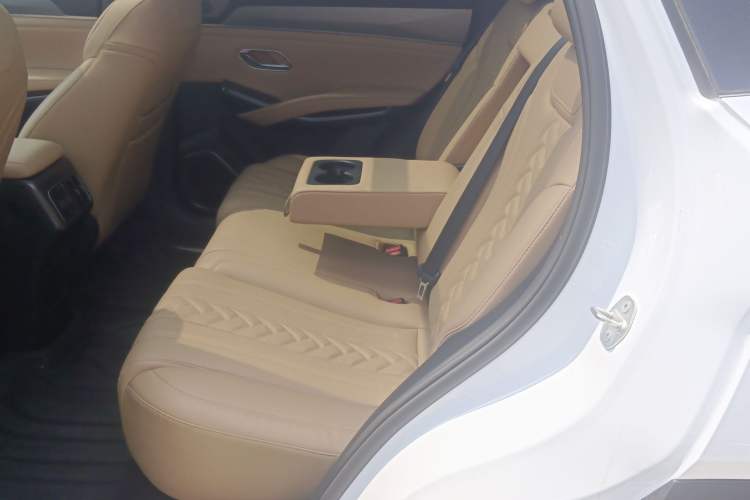 Used BYD Song L DM-i 2024 160km Beyond Edition
