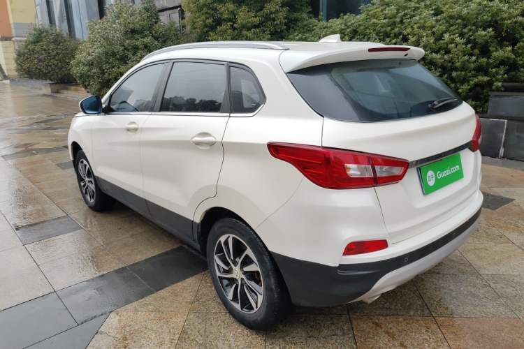 Used BAIC Senova X55 2016 1.5L Manual Elite Edition
