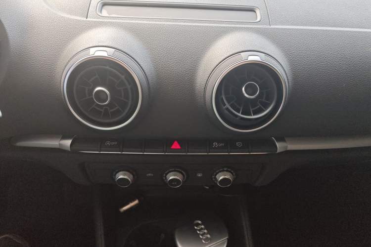 Used Audi A3 2018 30th Anniversary Edition Limousine 35 TFSI Ambition Model