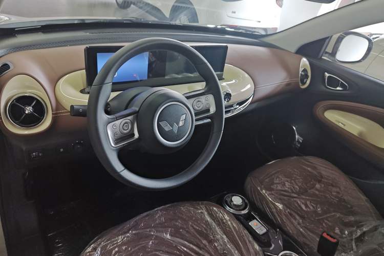 Used Wuling Bingo 2024 333 km Enjoyment Version
