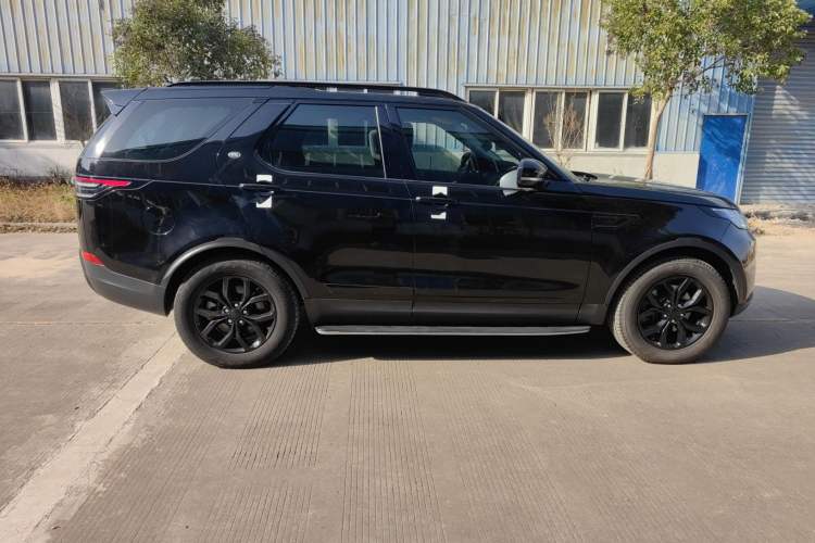 Used Land Rover Discovery 2017 3.0 SC V6 SE
