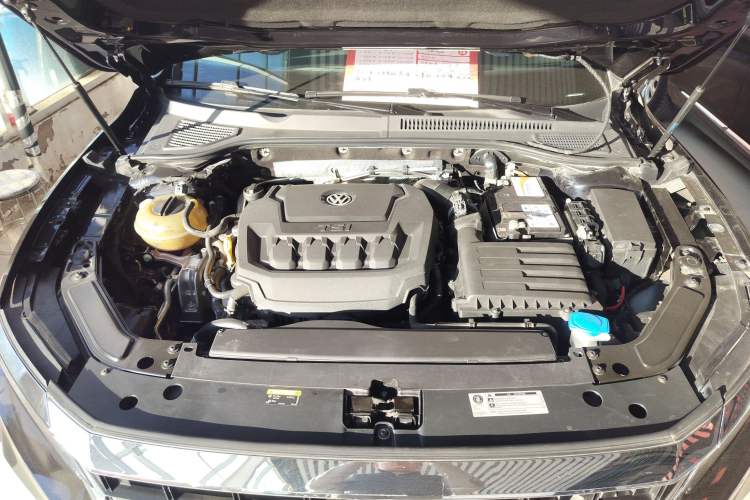 Used Volkswagen Passat 2019 330TSI Luxury Edition China VI Standard
